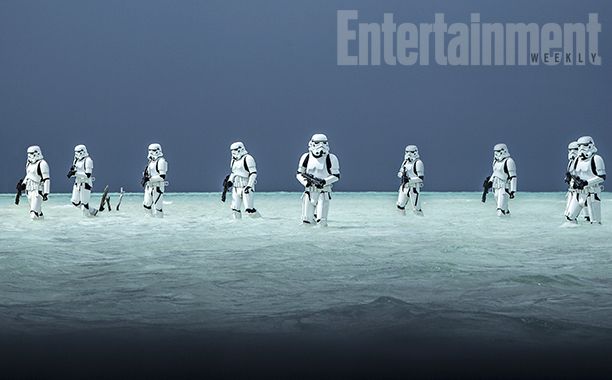 http://cdn.collider.com/wp-content/uploads/2016/06/rogue-one-a-star-wars-story-stormtroopers-beach.jpg