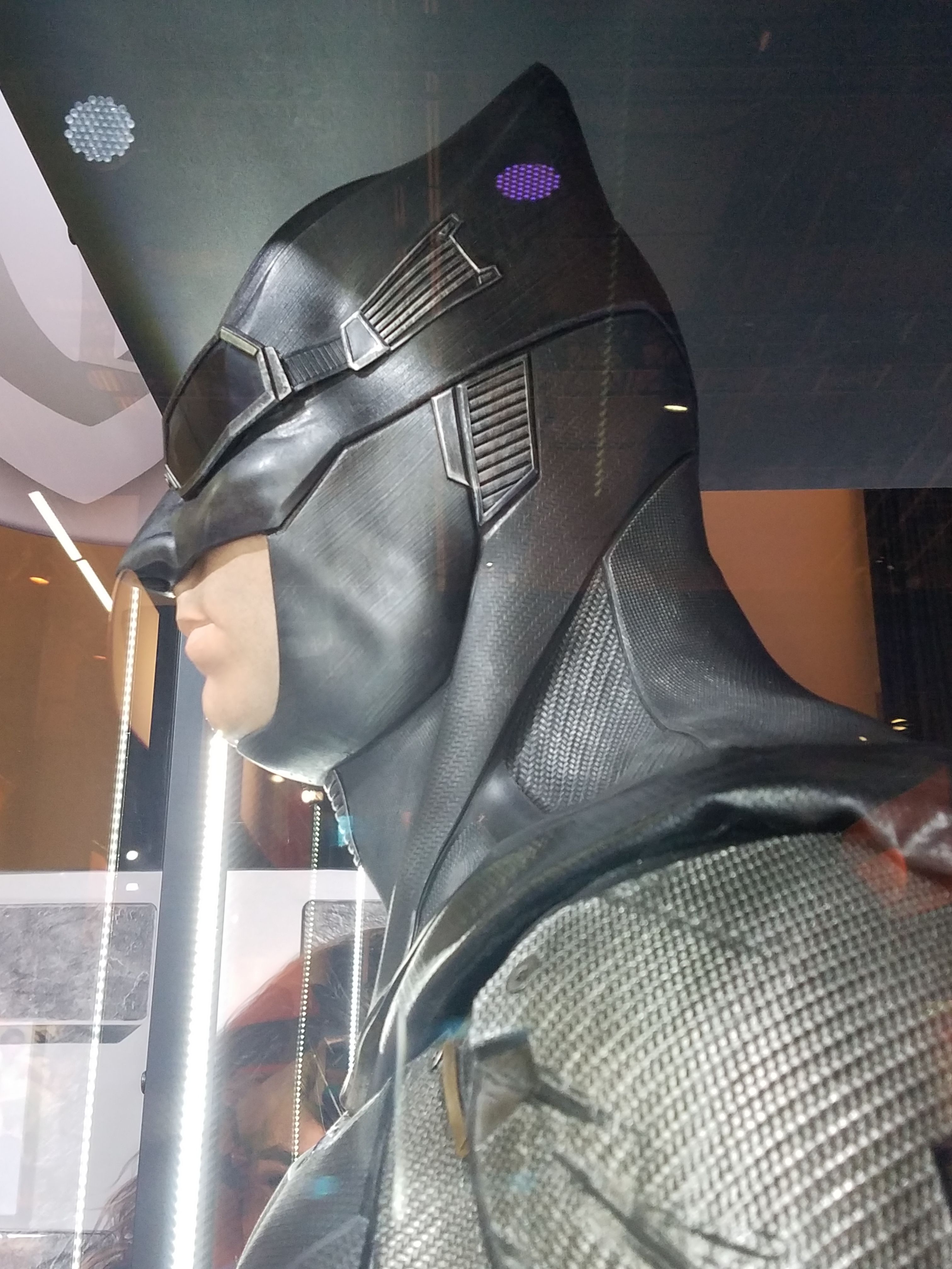 batman-costume-expo-image-6.jpg