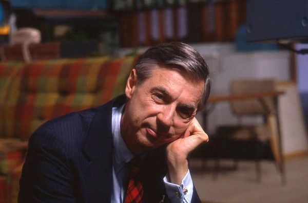 wont-you-be-my-neighbor-mister-rogers