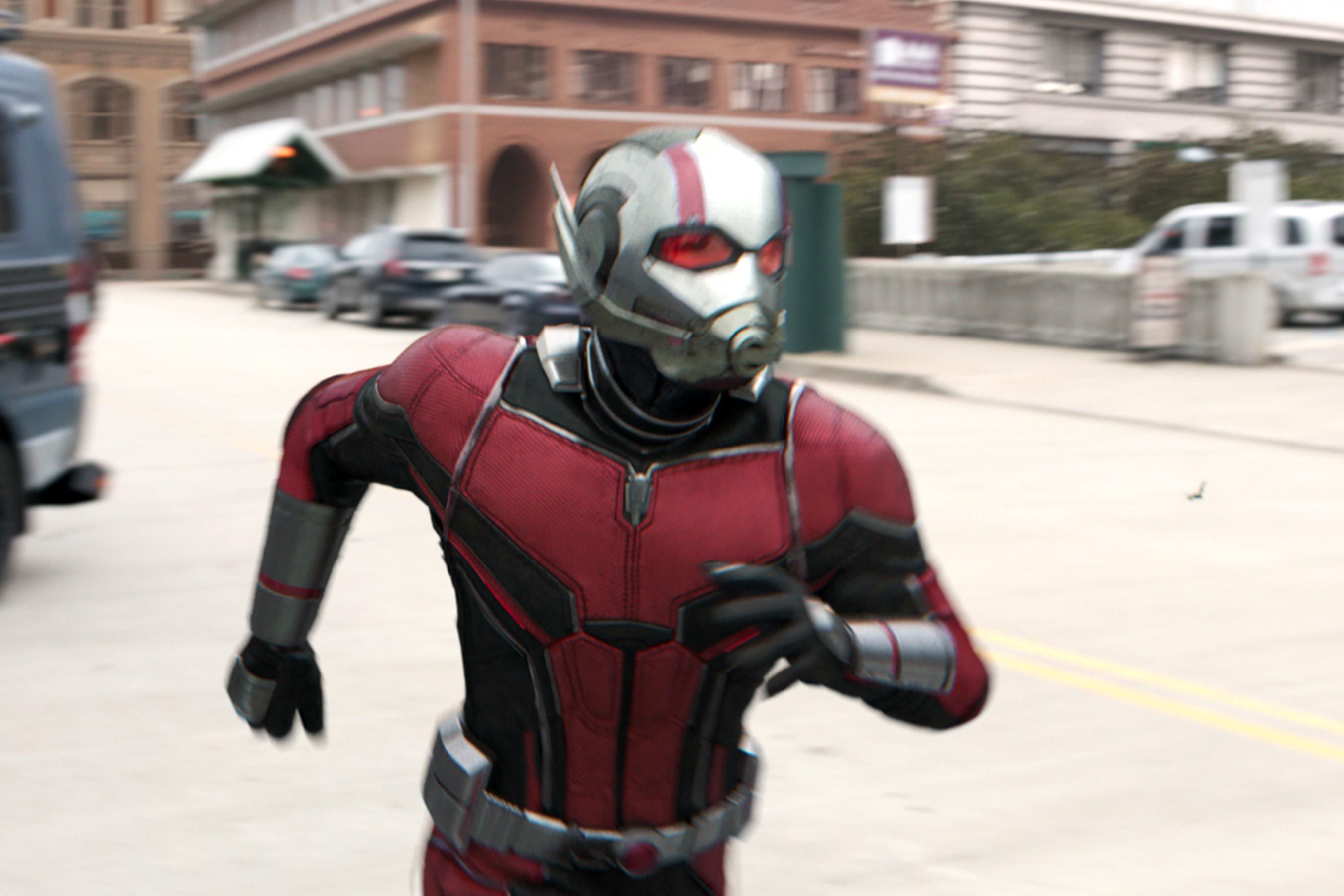 First Ant-Man And The Wasp Trailer Crawls Online
