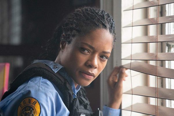 Black & Blue  Naomie Harris é uma policial fugitiva no trailer do thriller  - Cinema com Rapadura
