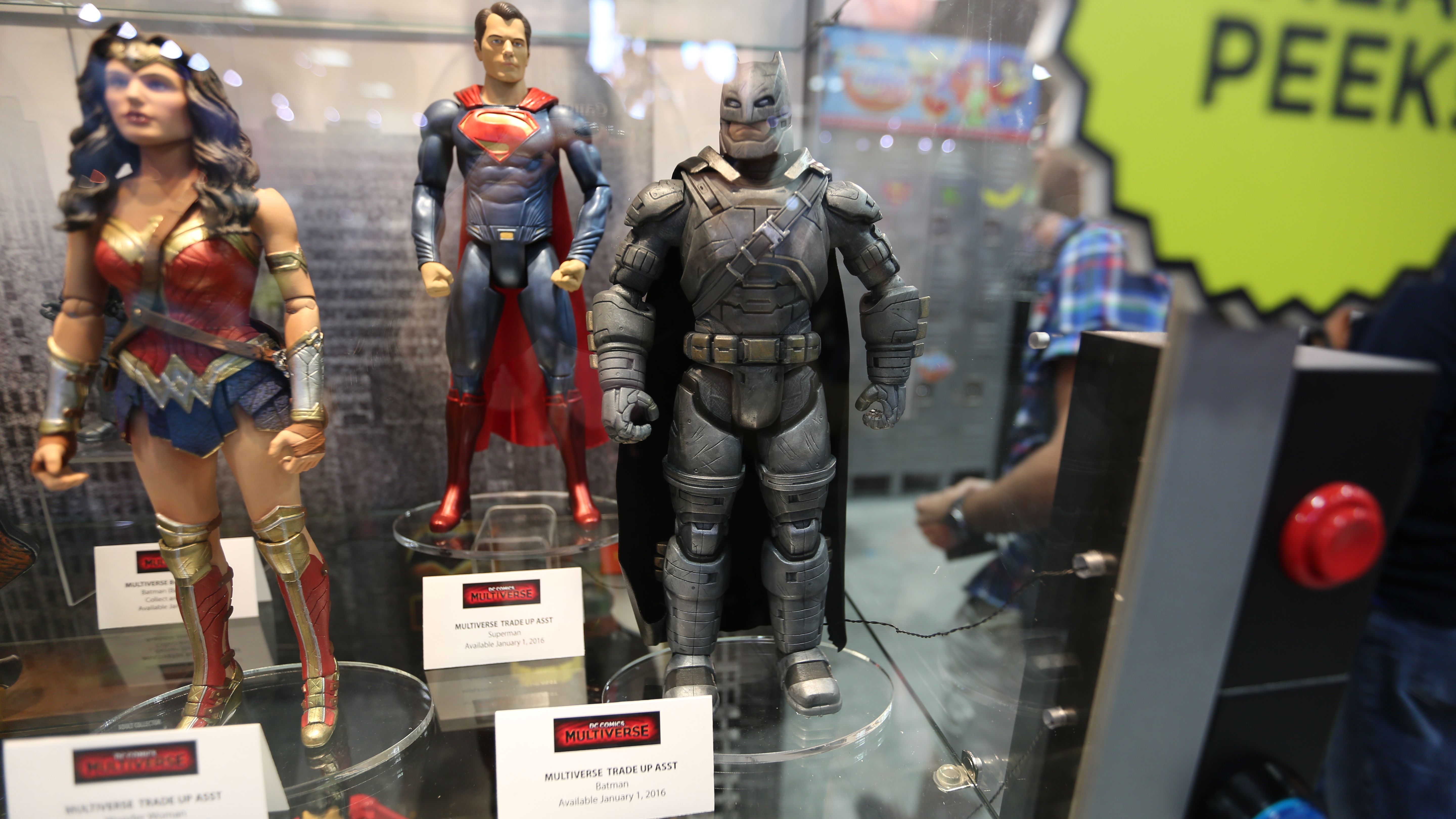 Batman vs Superman Toy Images from Comic-Con