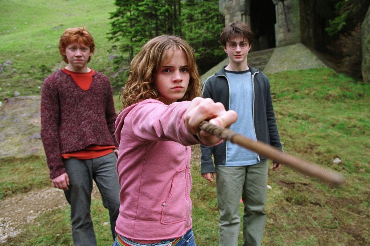 hermione, harry y ron frente draco malfoy 