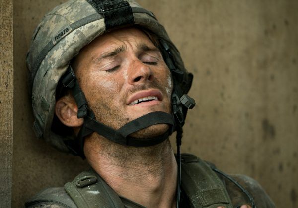 the-outpost-scott-eastwood-03