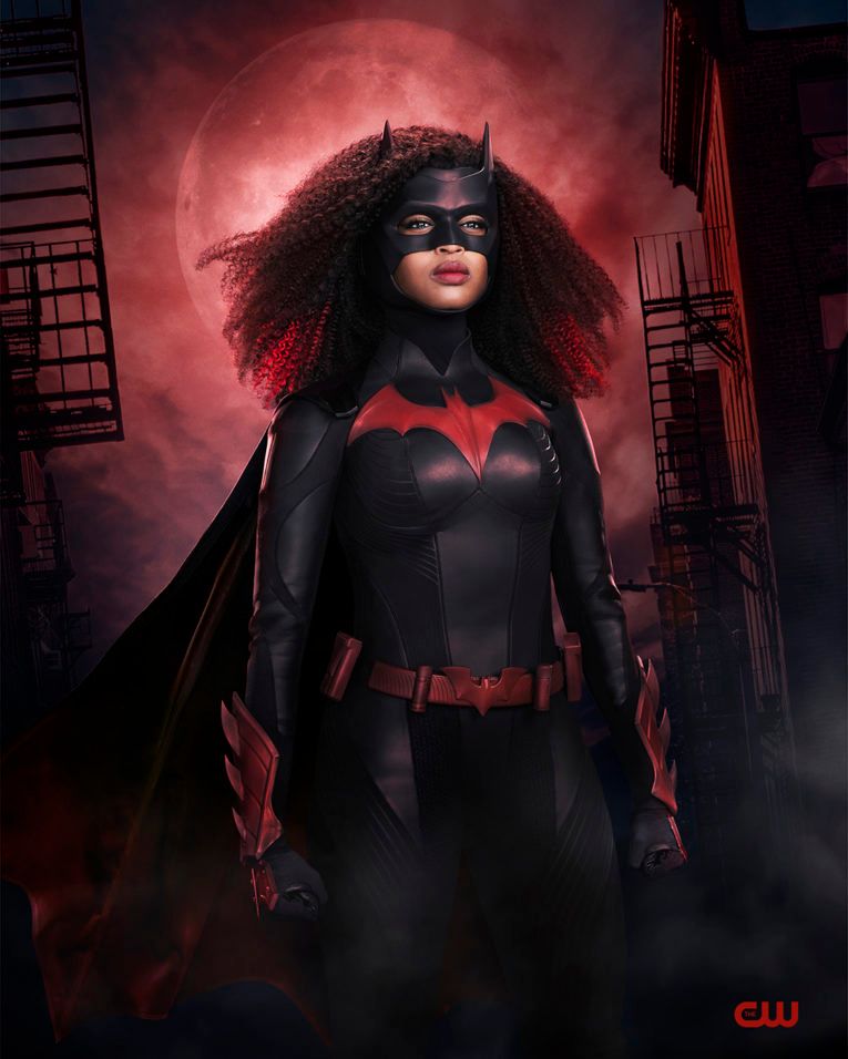 batwoman javicia leslie costume image 2 First Look at Javicia Leslie as the New Batwoman
